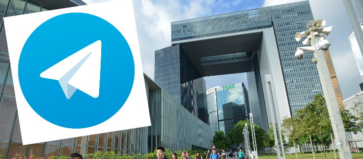 Exploring Twitter: A New Platform for Real-Time Messaging and Social Interaction